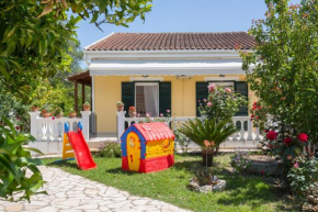  Karia Holiday Home  Лефкимми